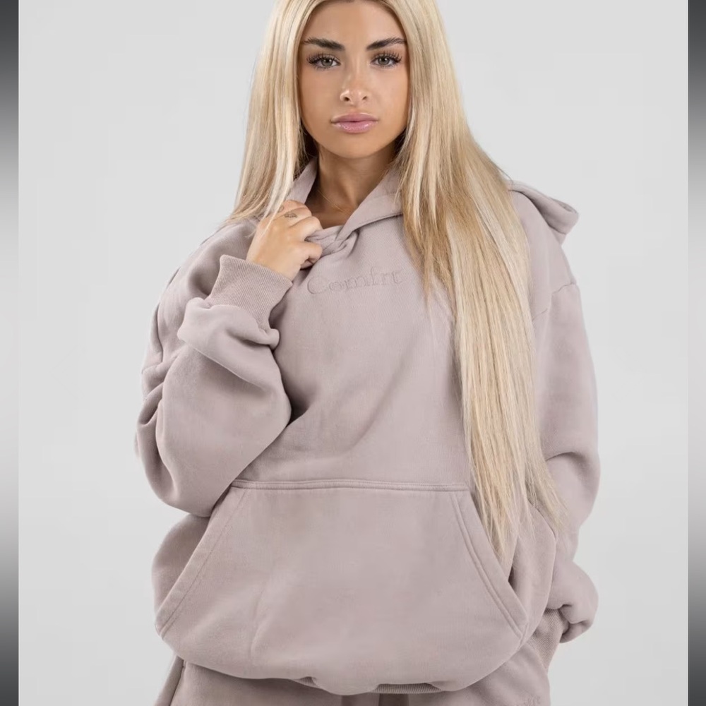 COPY - Comfrt Signature Hoodie in Bark